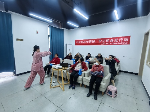（20250304区中医医院）传承雷锋精神 弘扬中医文化1.jpg